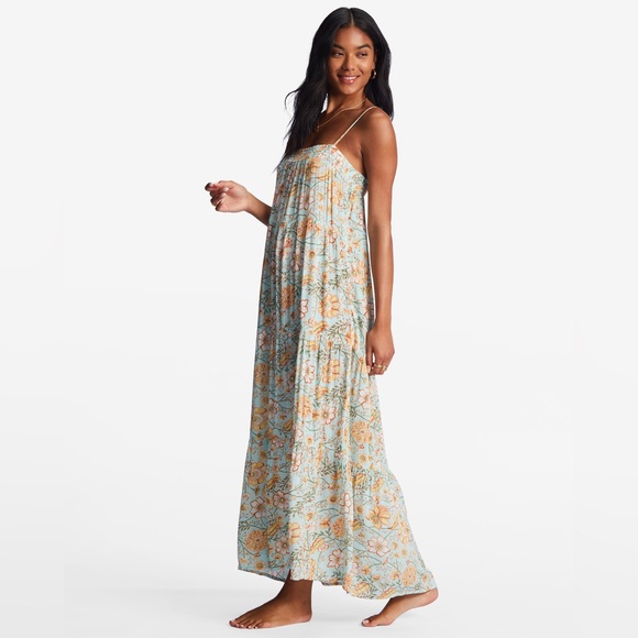 Billabong Flowy Floral Midi Dress - Picture 2 of 9